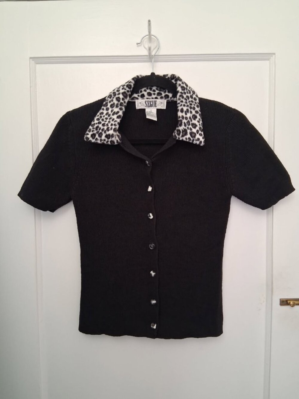 Women's Vintage Segue Black with Leopard Pint Collar Cardigan Sweater